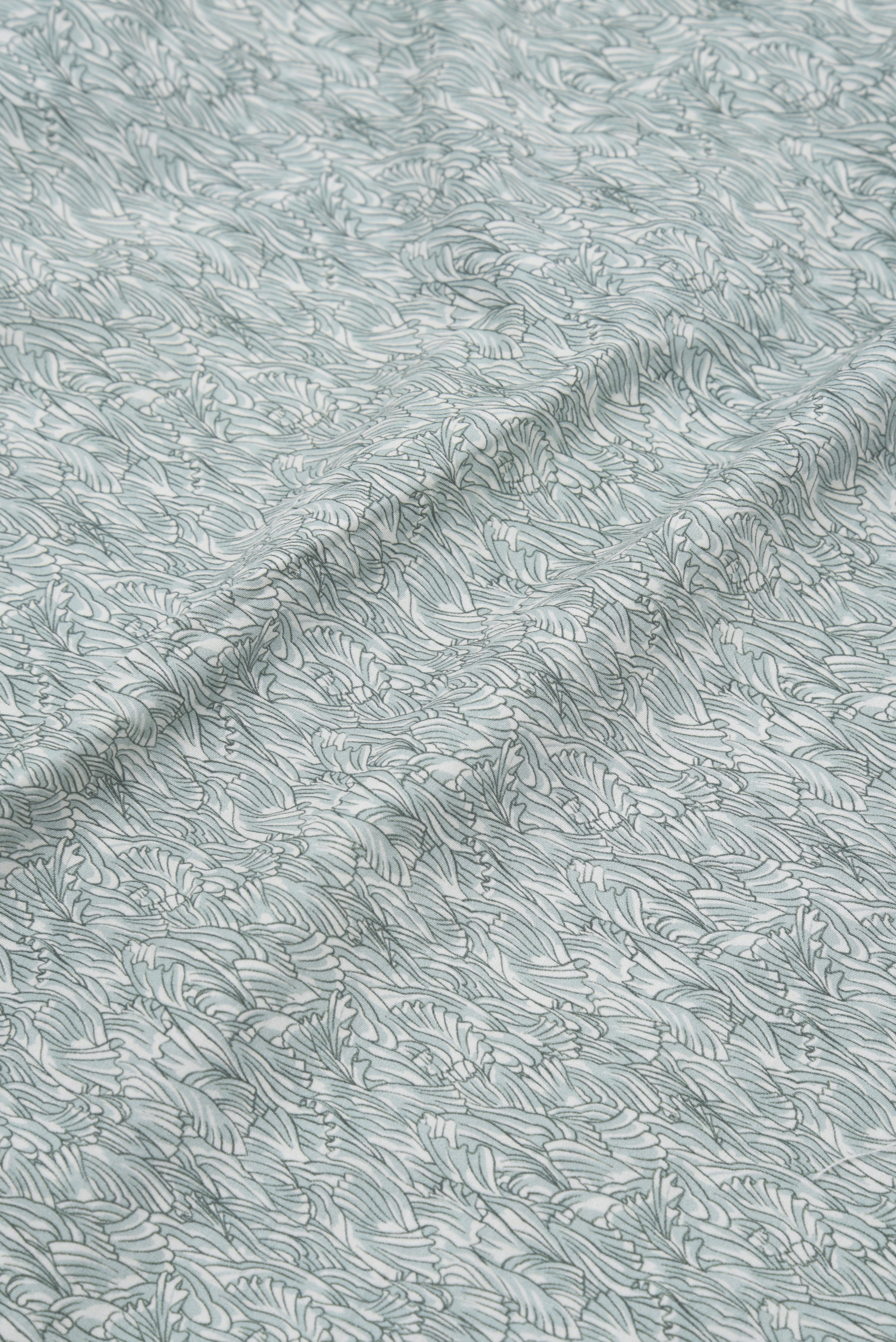 Grand Cuddle Pillow in Tidal