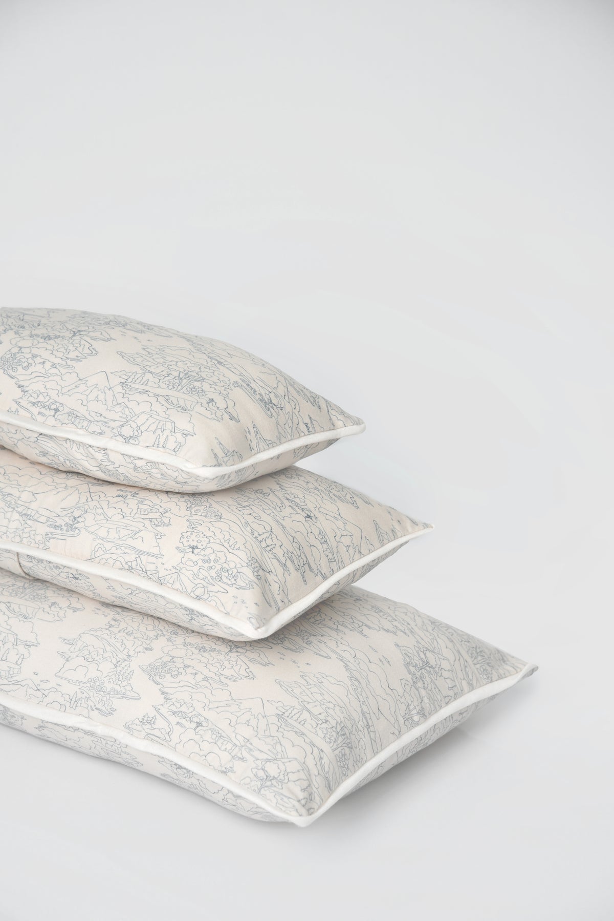 Super Petite Cuddle Pillow in Everflow