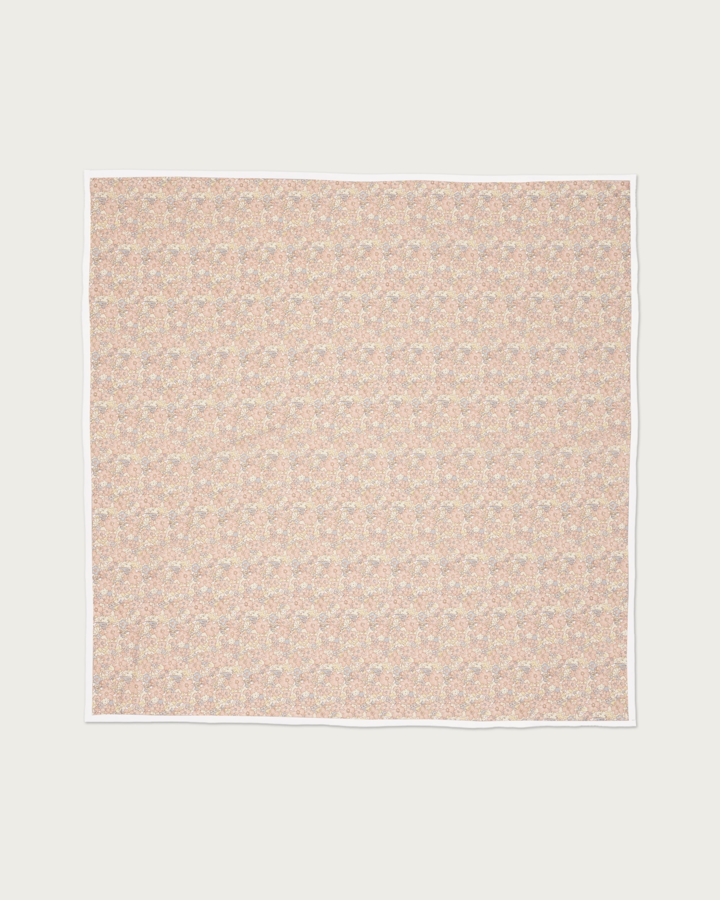 Throw Blanket in Rosy