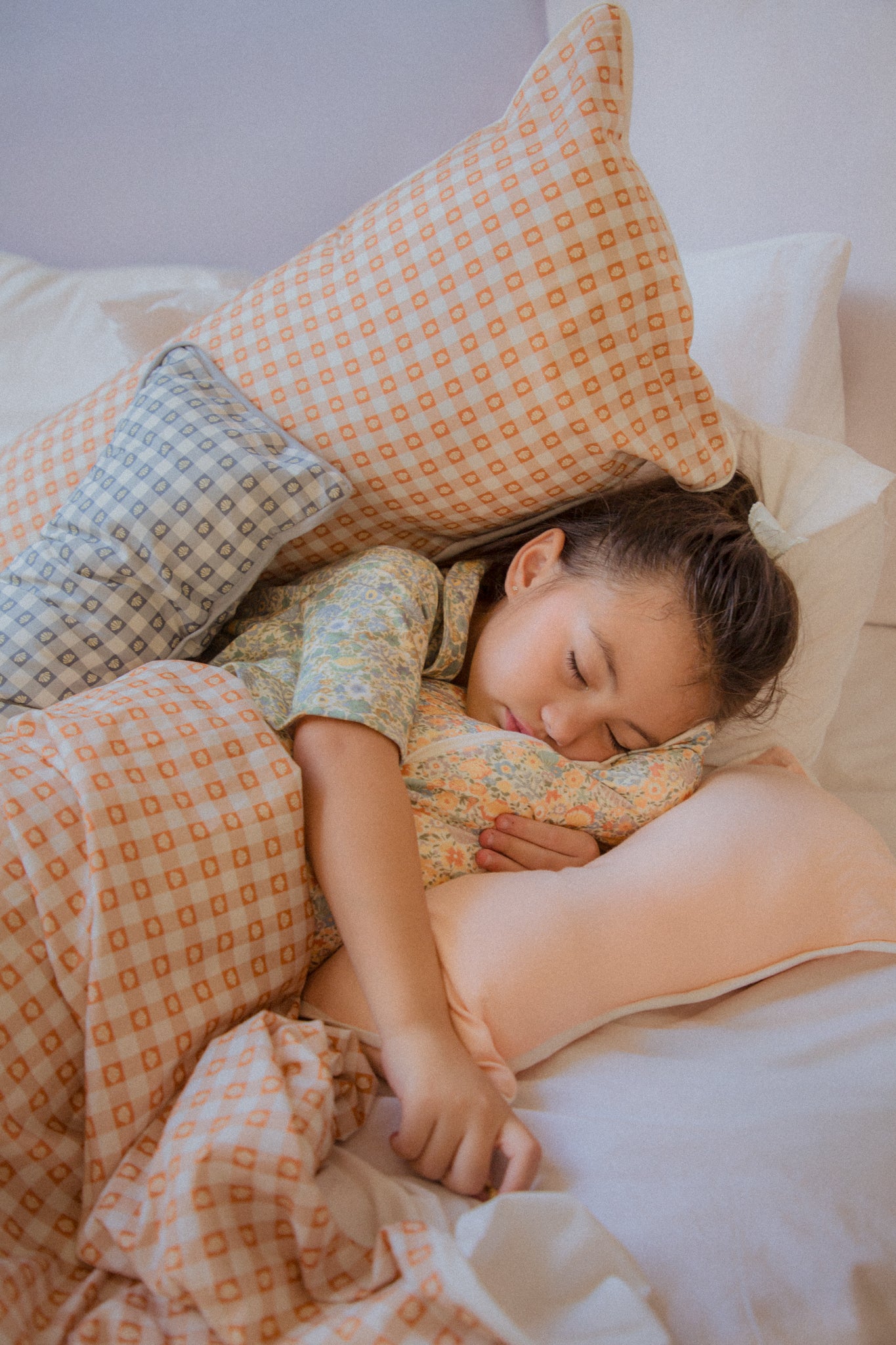 Petite Cuddle Pillow in Rosebloom