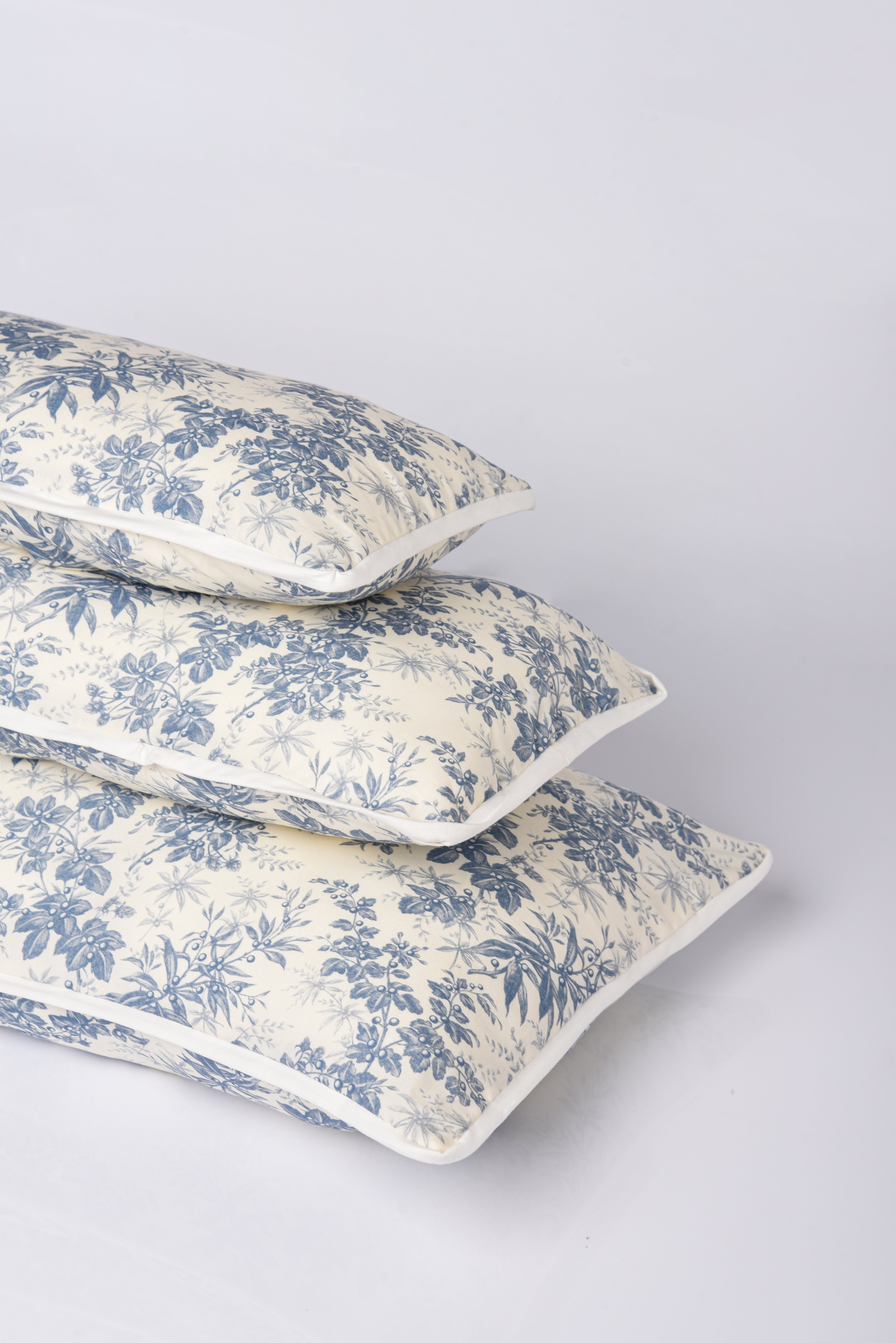 Grand Cuddle Pillow in Huckleberry Navy