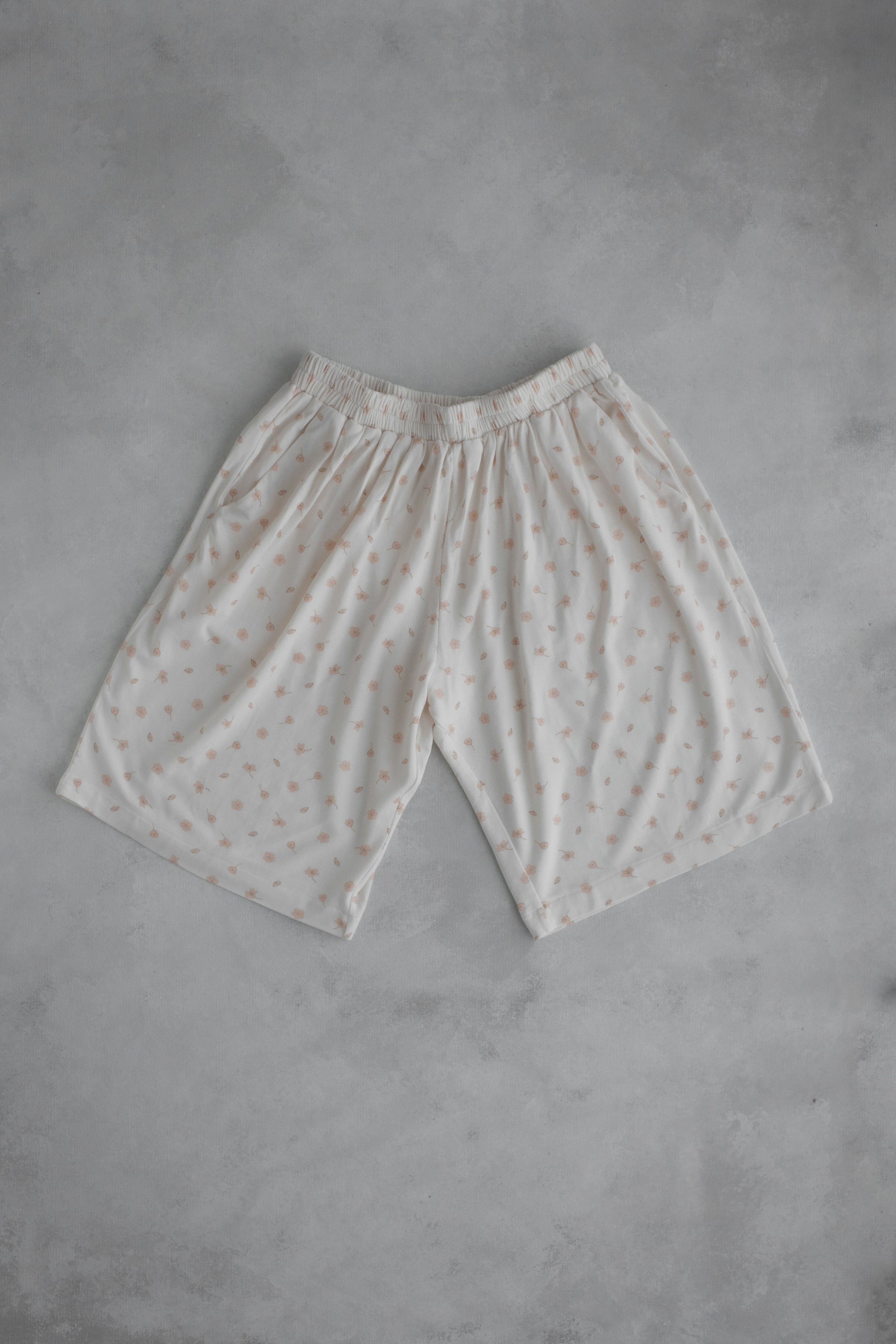 Woman's Boo Short Pants in Sakura