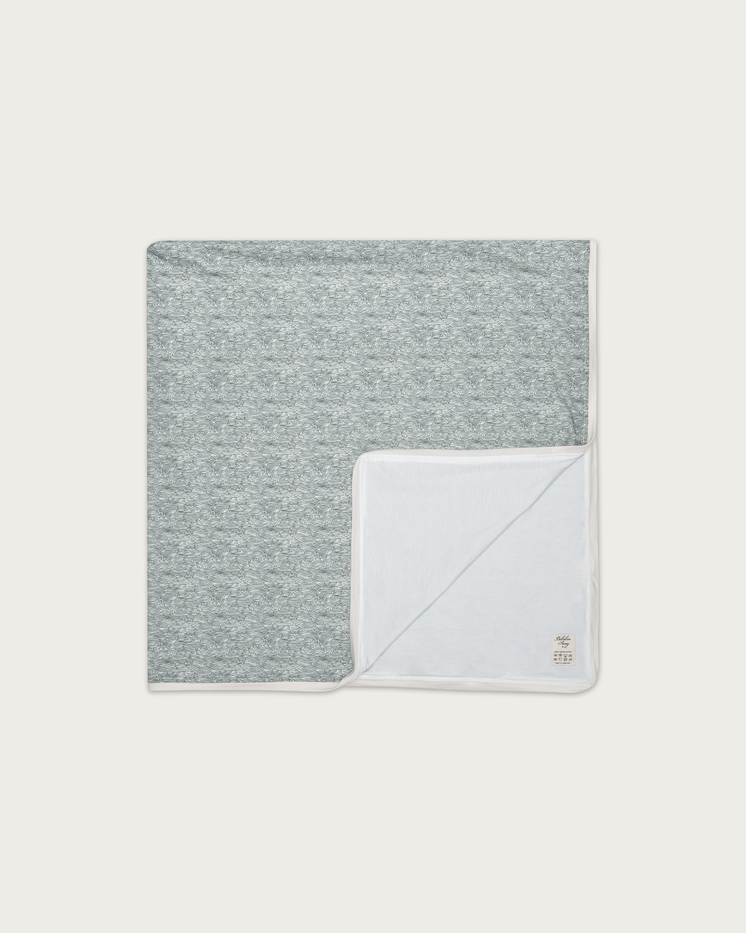 Throw Blanket in Tidal