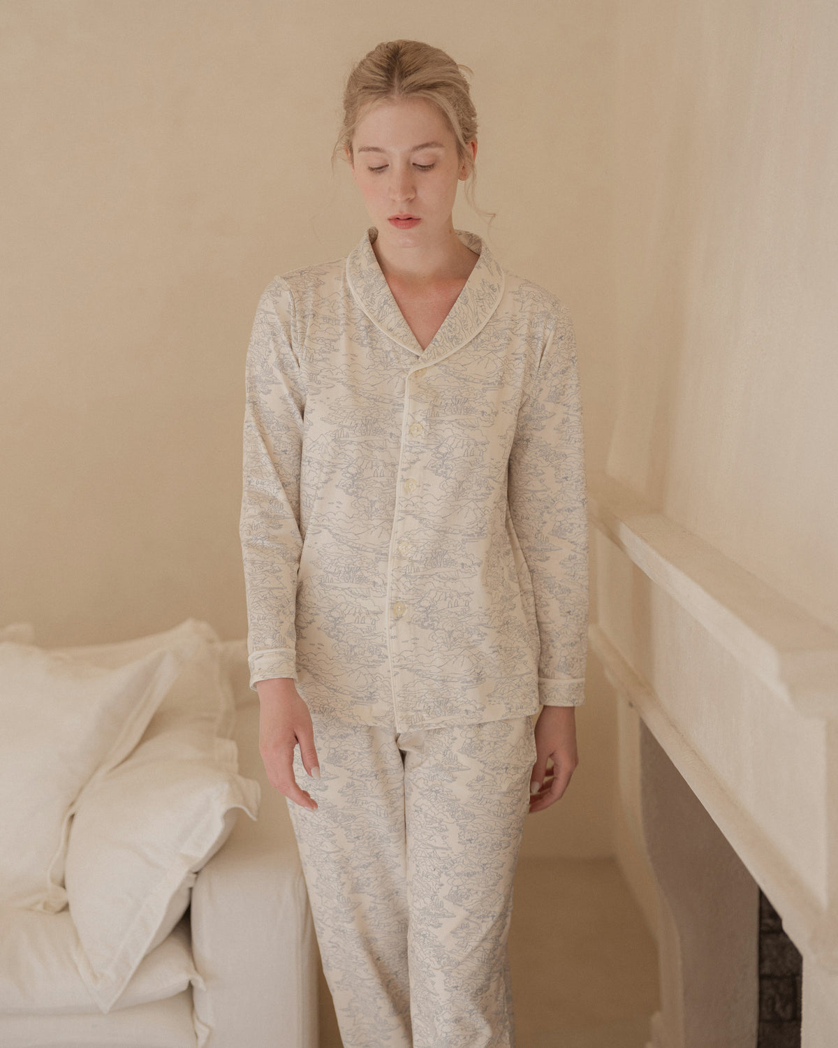 Woman's Classic Long Set in Everflow