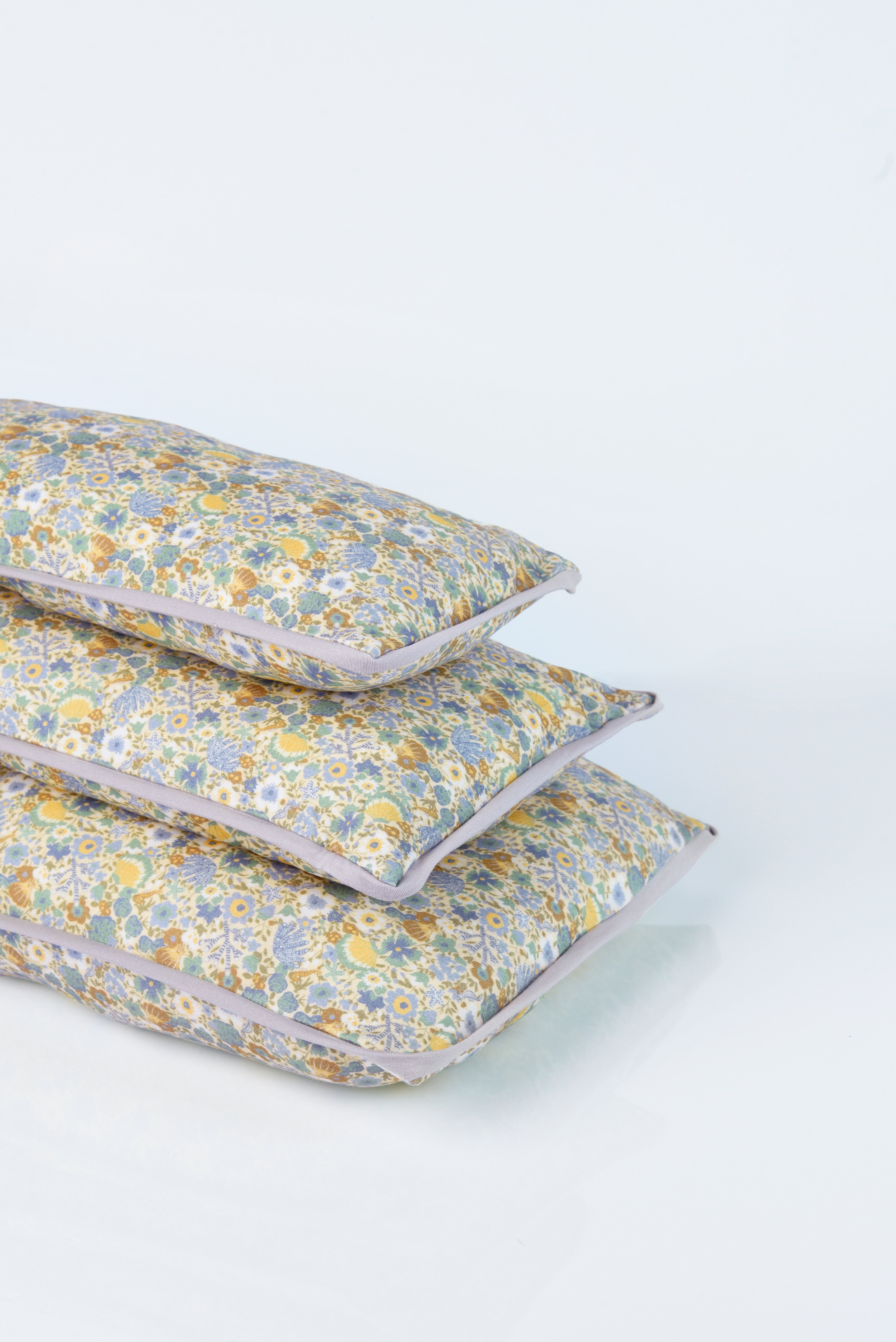 Petite Cuddle Pillow in Barrera