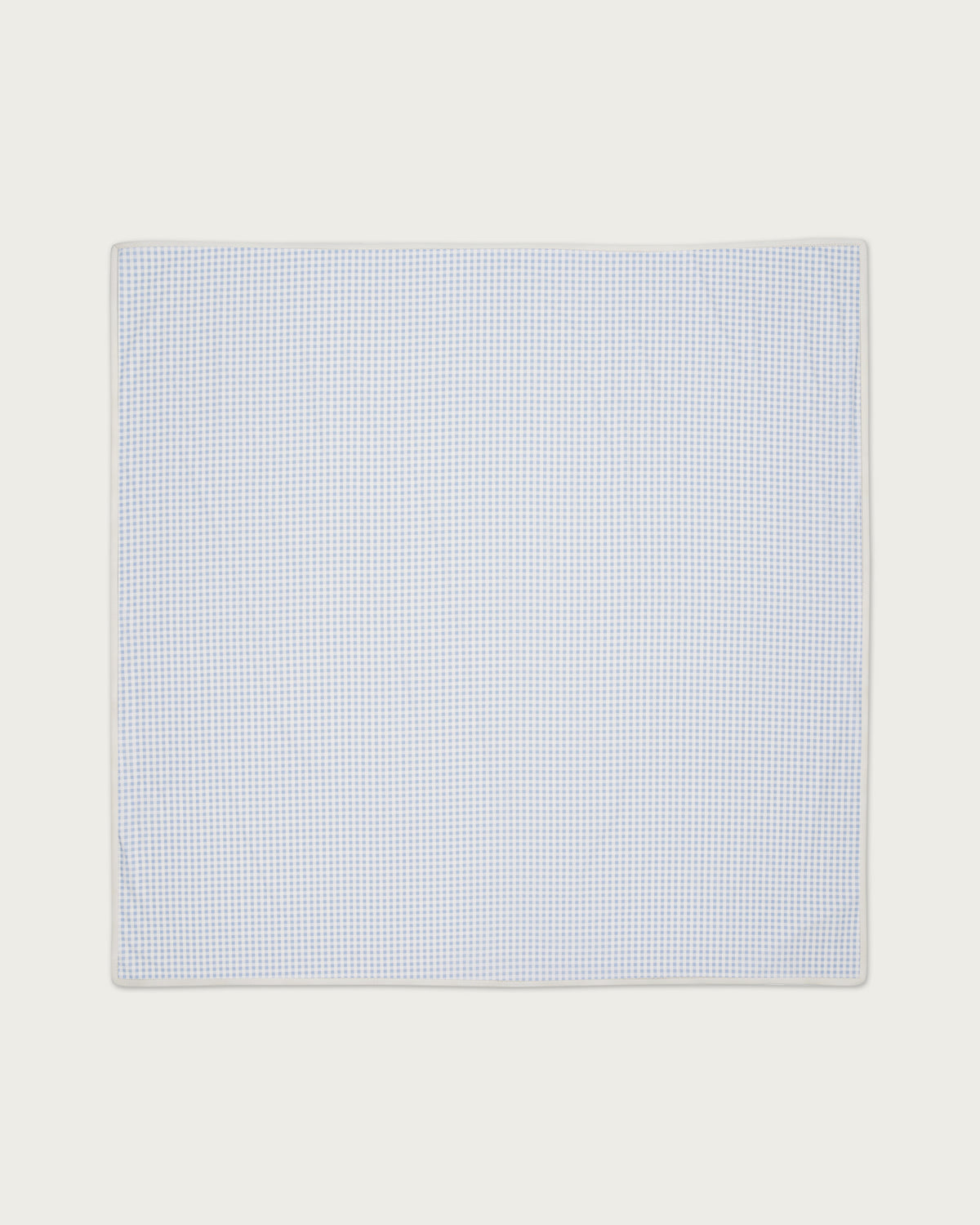 Throw Blanket in Cloud Gingham