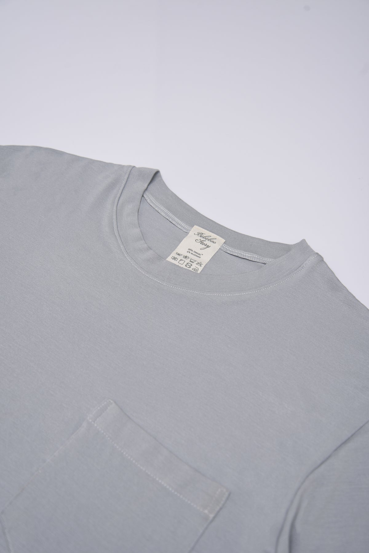 Unisex Adult's Boo Short Sleeve Top in Faded Denim