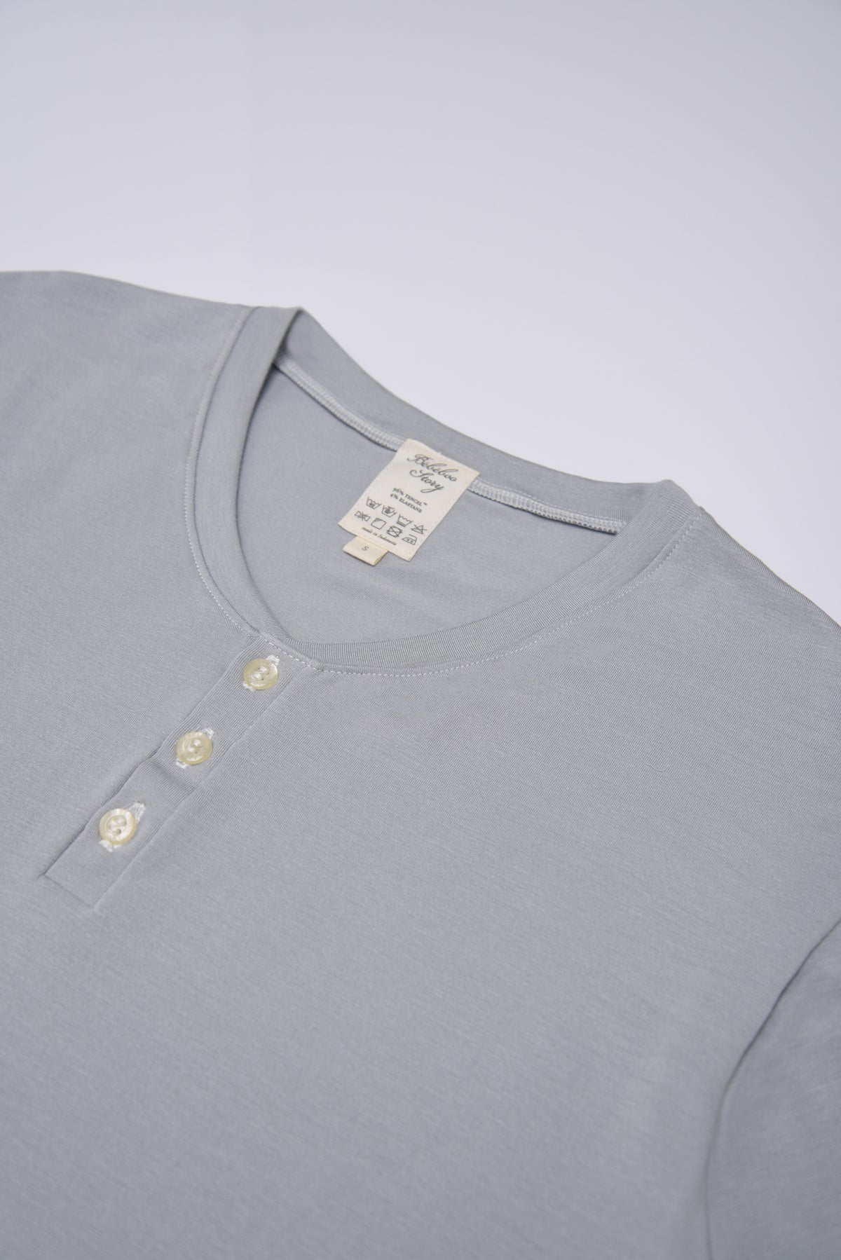 Unisex Adult's Lou Top in Faded Denim