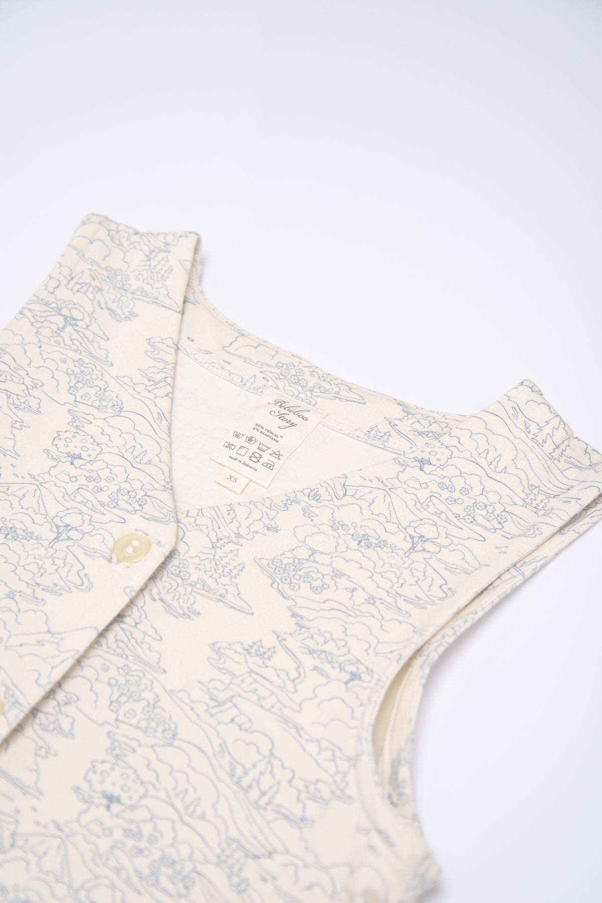 Woman's Olivia Top in Everflow