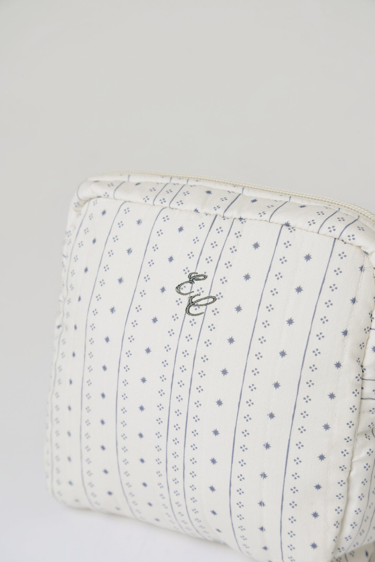 Essential Pouch in Morning Dew
