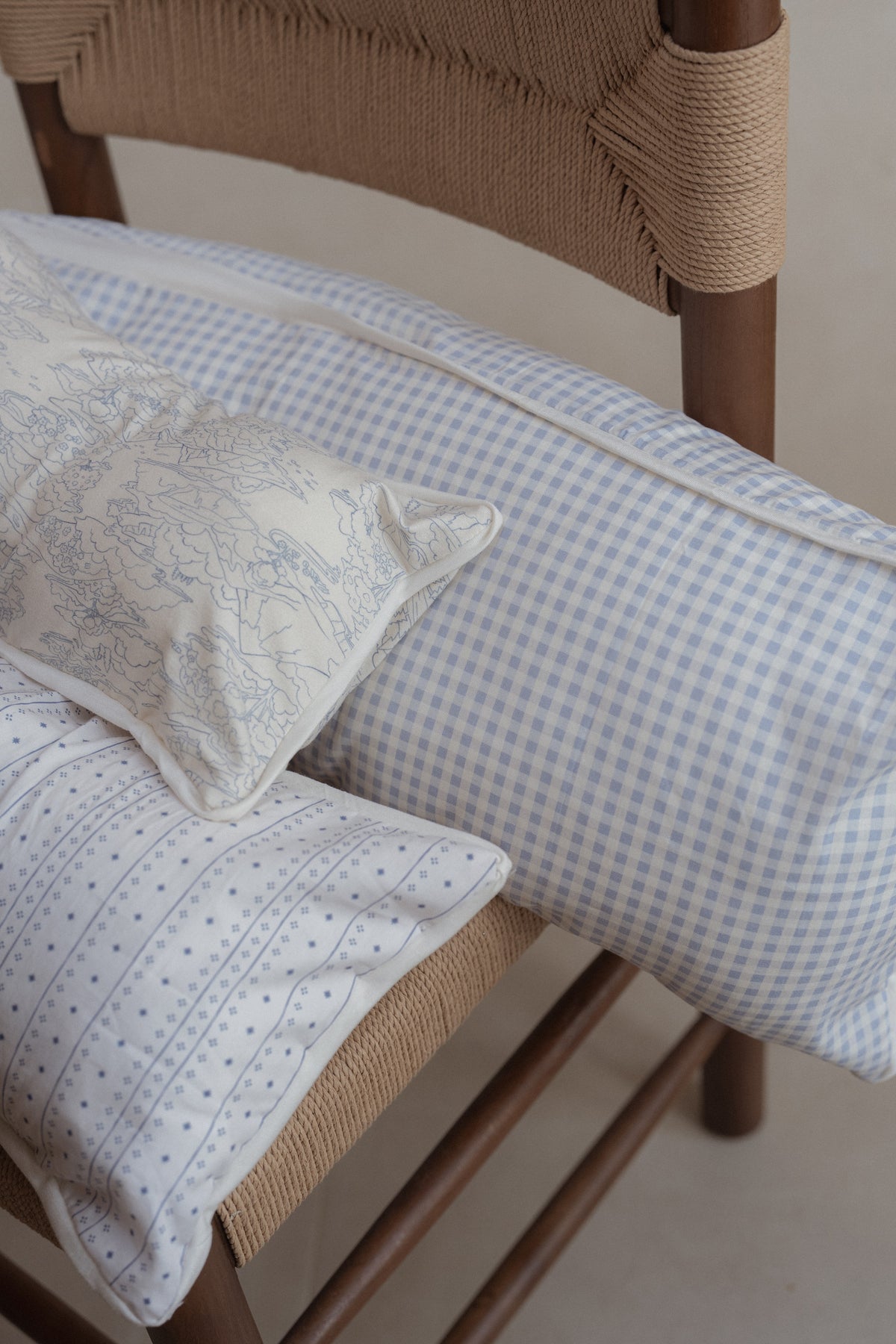 Super Petite Cuddle Pillow in Everflow
