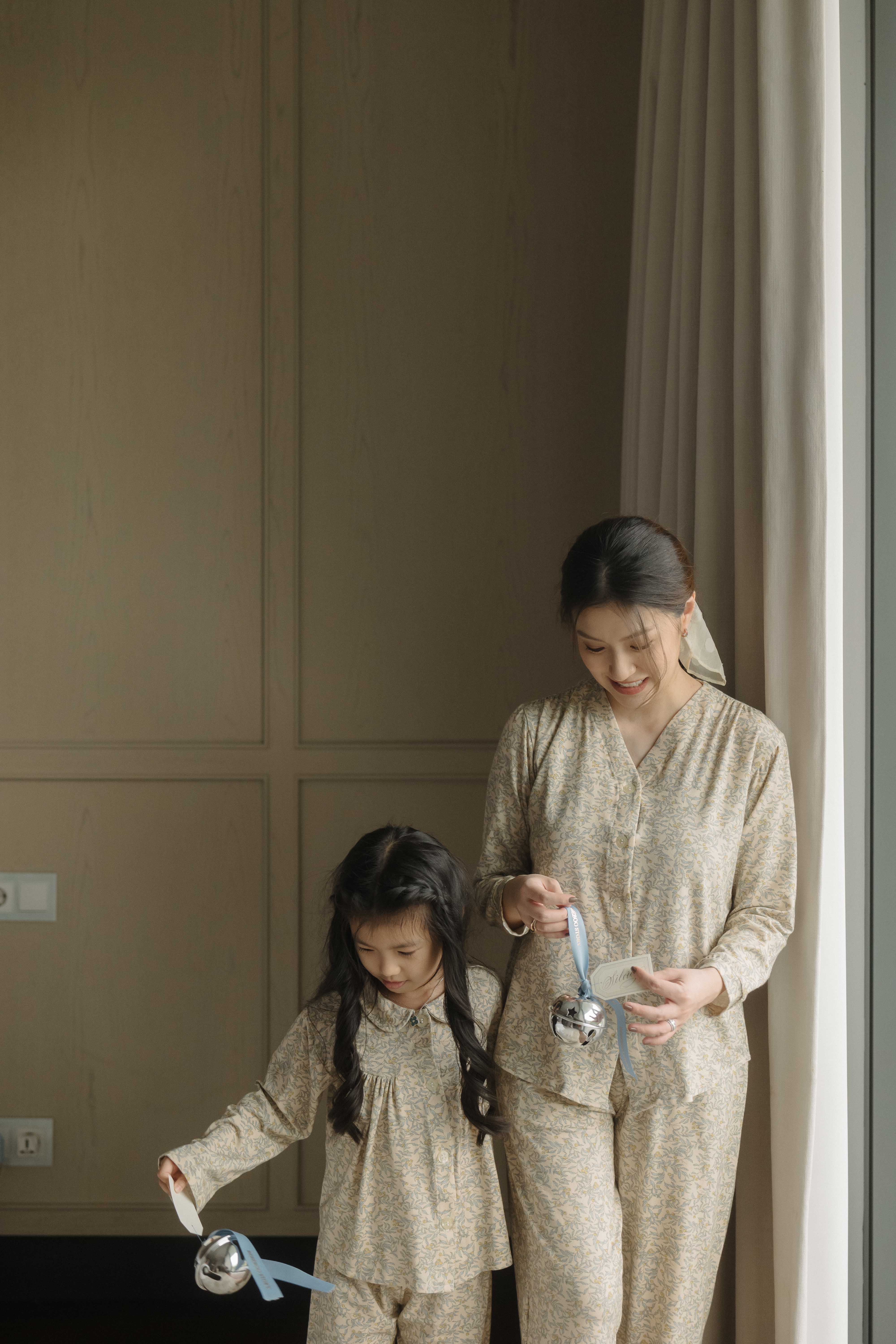 Kid's Boo Long Pants in Silverbells