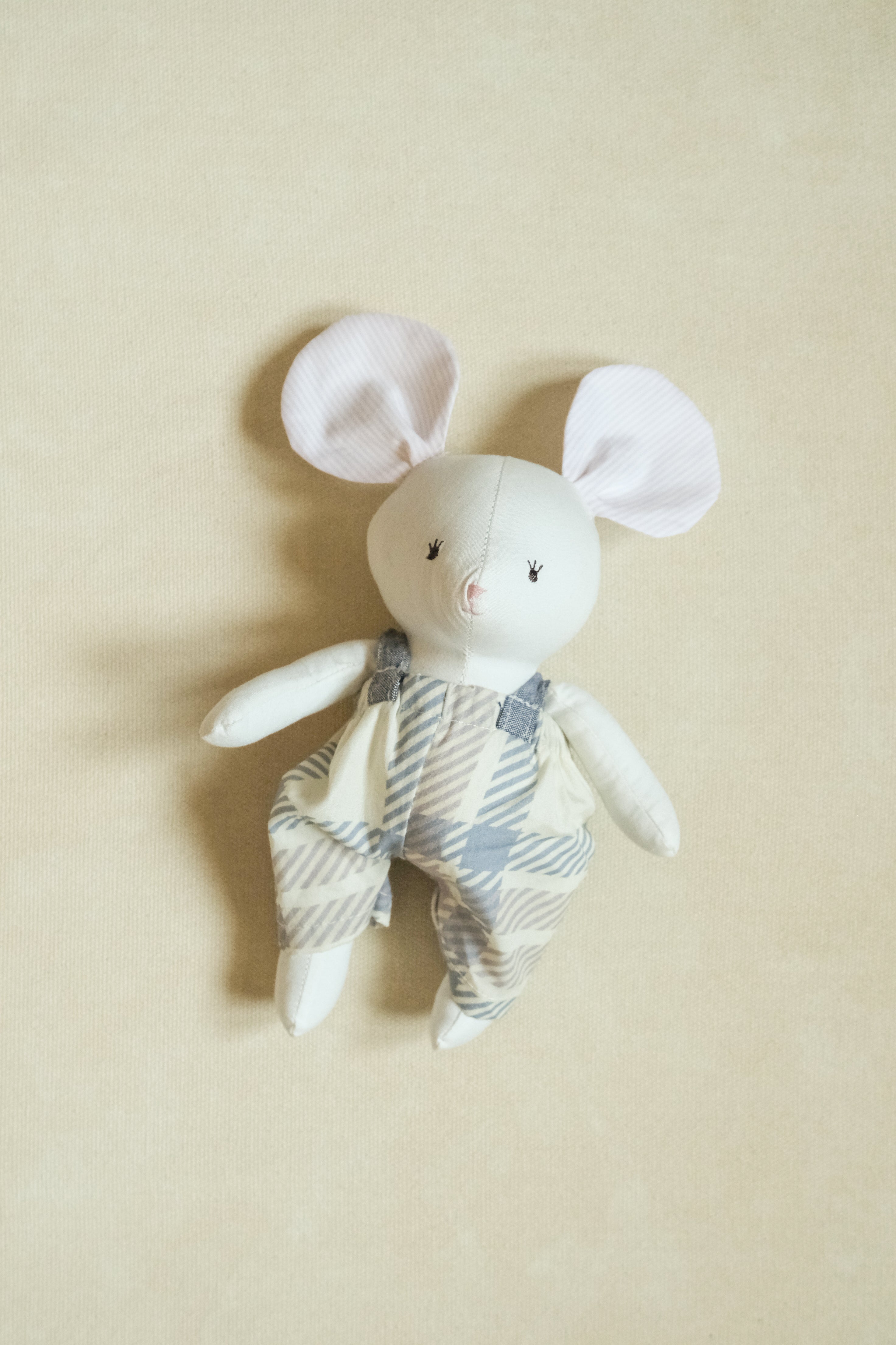 Bébé Doll