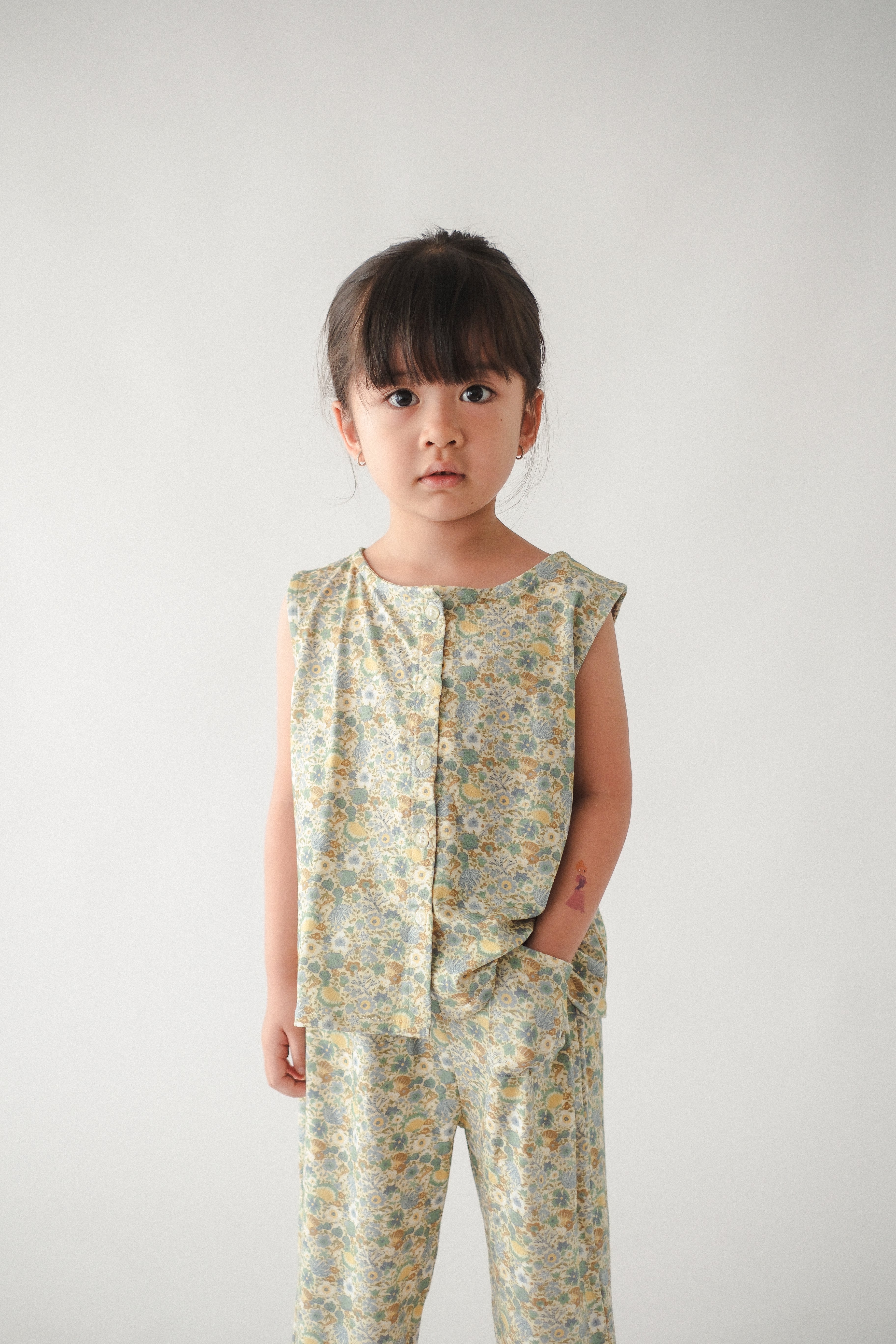 Kid's Louise Pants in Barrera